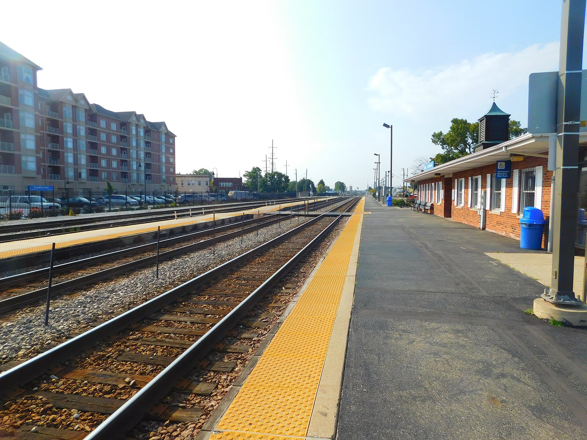 Franklin Park Metra station